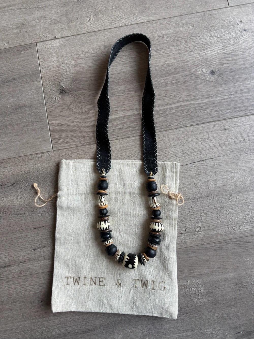 Twine & Twig Black and Cream Beaded Necklace
